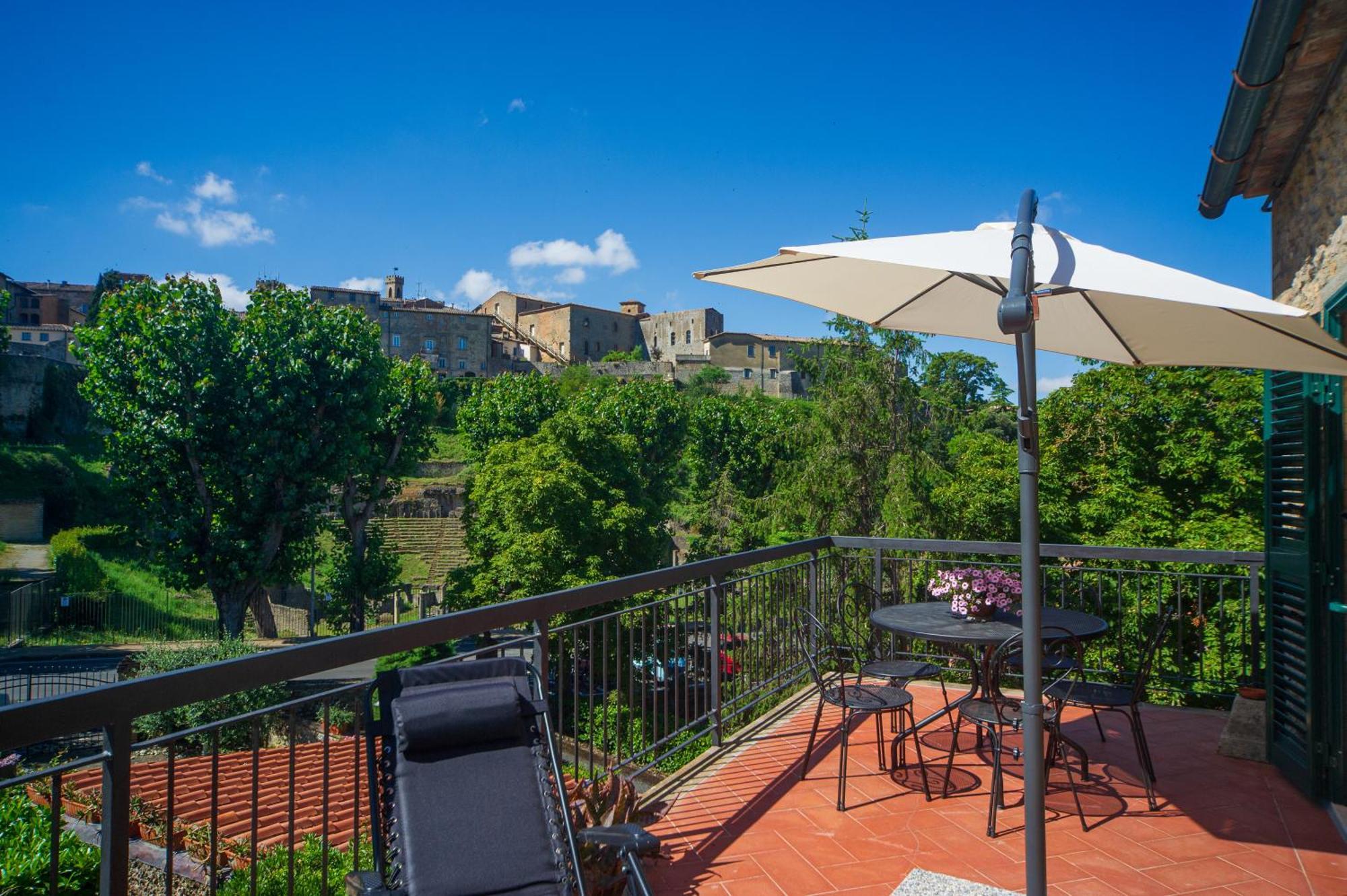 La Domus Di Marta Apartment Volterra Exterior photo